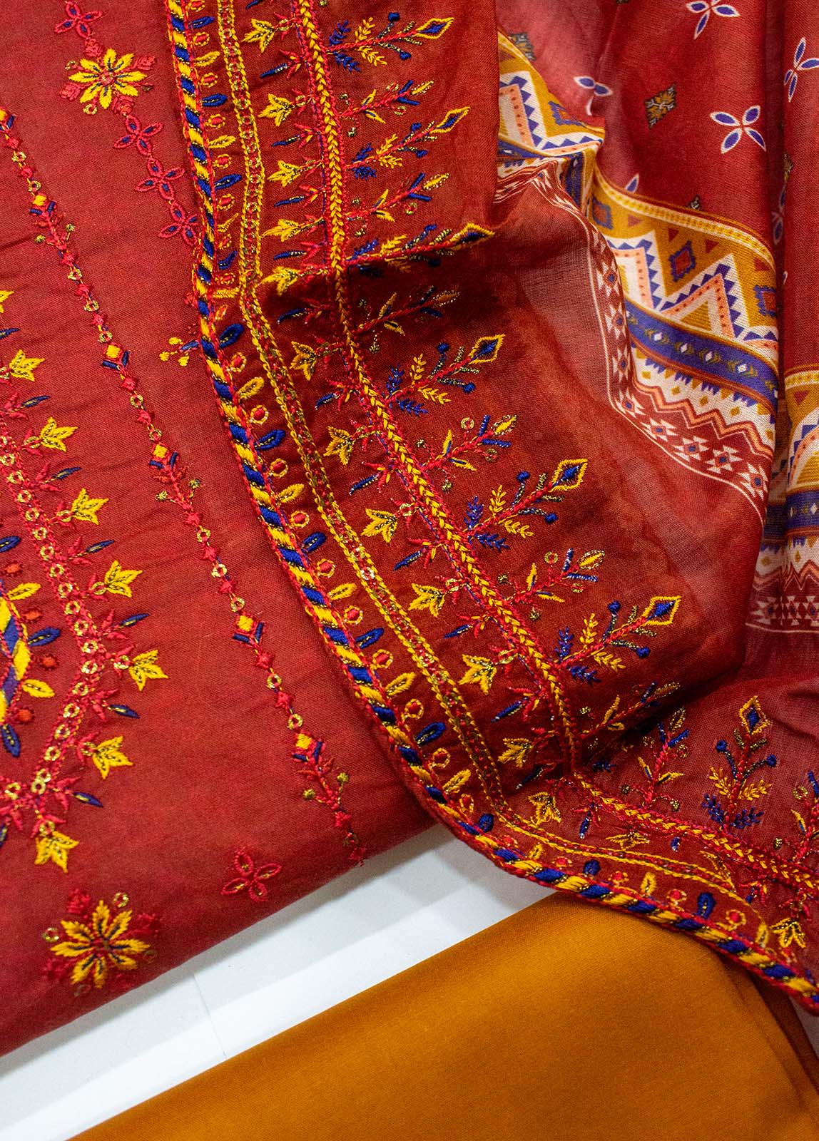 Bin Saeed Fabric - EU-0063- 3 Piece UnStitched Lawn Cut Work Embroidery