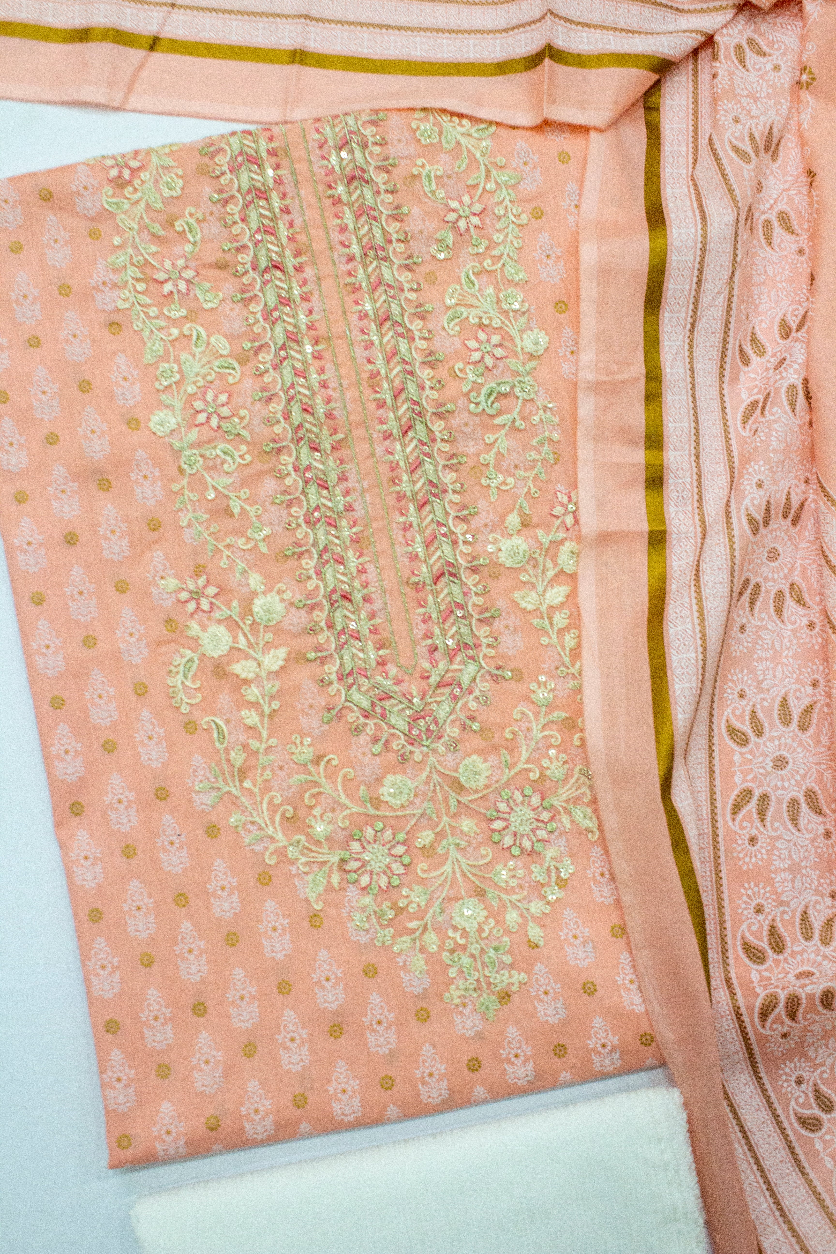 Bin Saeed Fabric - EUP-0001- 3 Piece UnStitched Lawn Embroidery